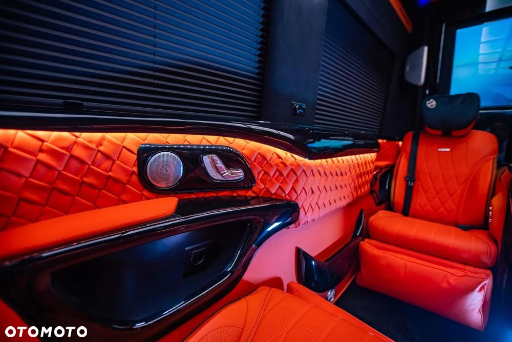 Mercedes-Benz Sprinter - 6