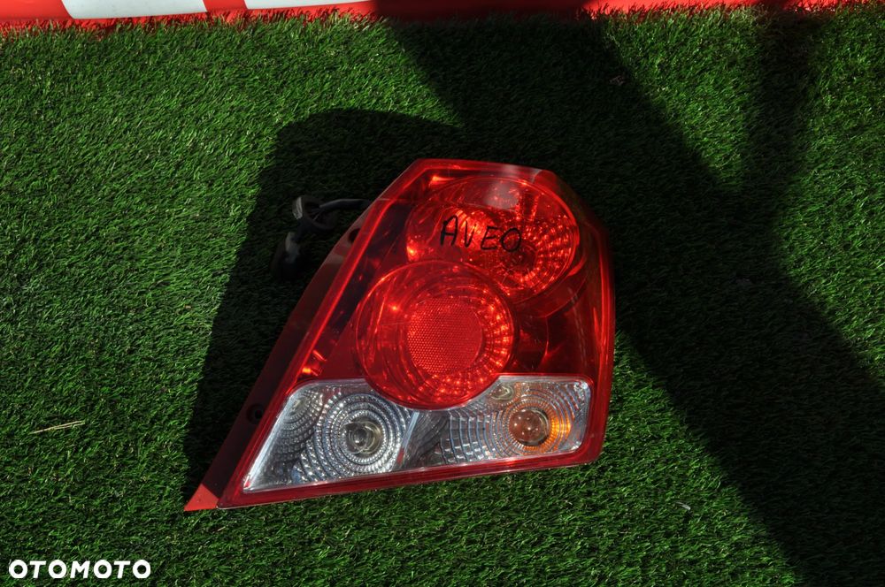 aveo kalos lampa prawa tył WYSYŁKA - 2