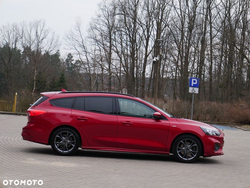 Ford Focus 1.5 EcoBlue STart-Stopp-System ST-LINE - 19