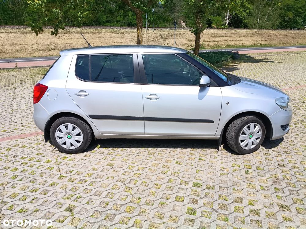 Skoda Fabia 1.2 TSI Active - 4