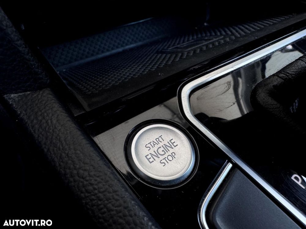 Volkswagen Passat - 16