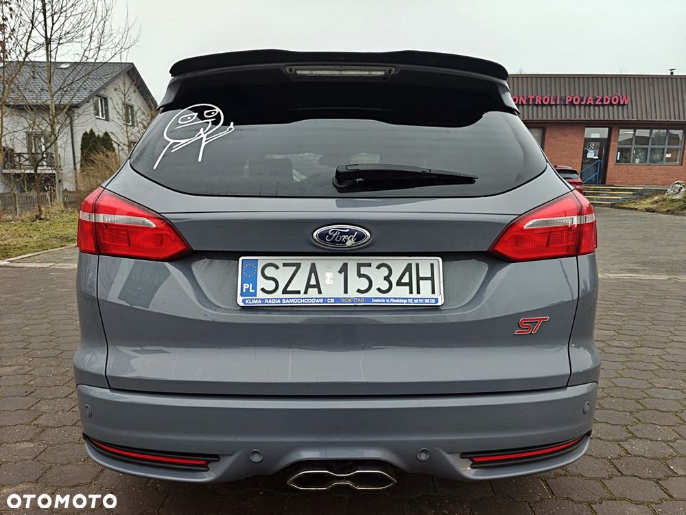 Ford Focus 2.0 TDCi ST - 14