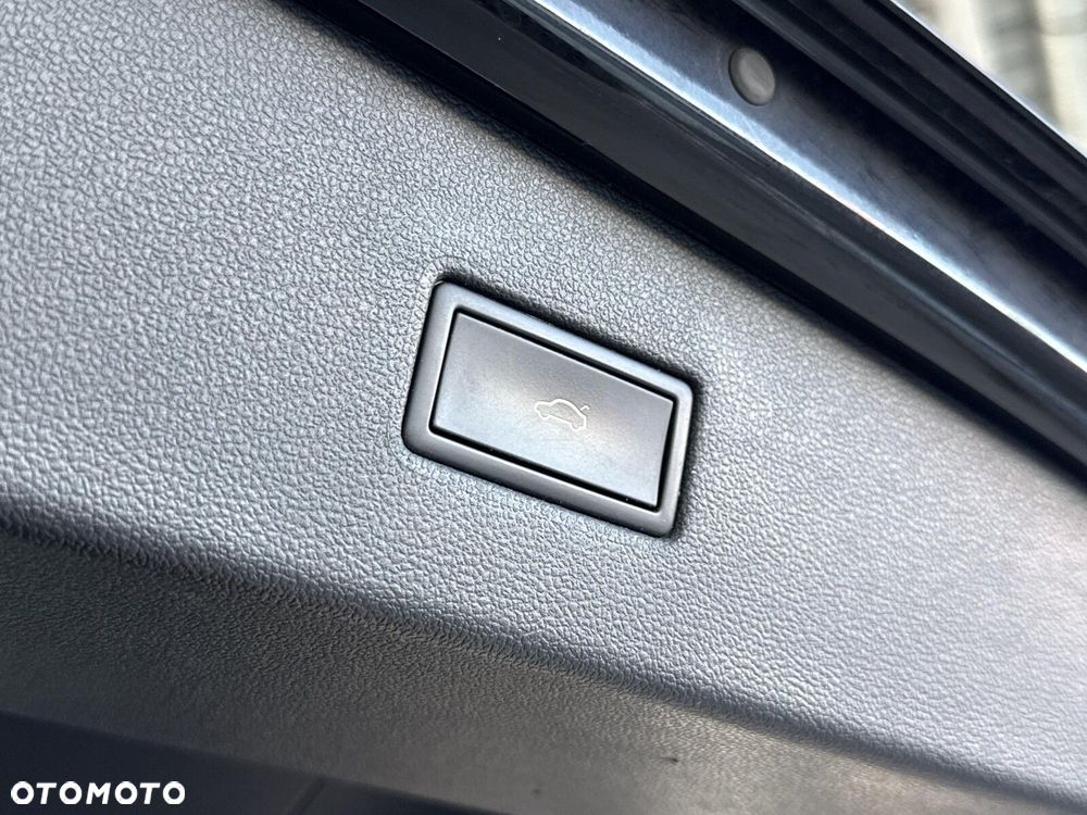 Volkswagen Tiguan Allspace 2.0 TSI 4Mot Elegance DSG - 29