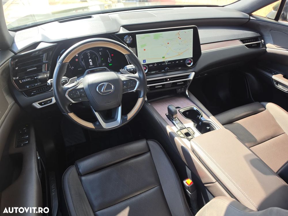 Lexus Seria RX 350h E-Four HEV Luxury Mark Levinson - 24