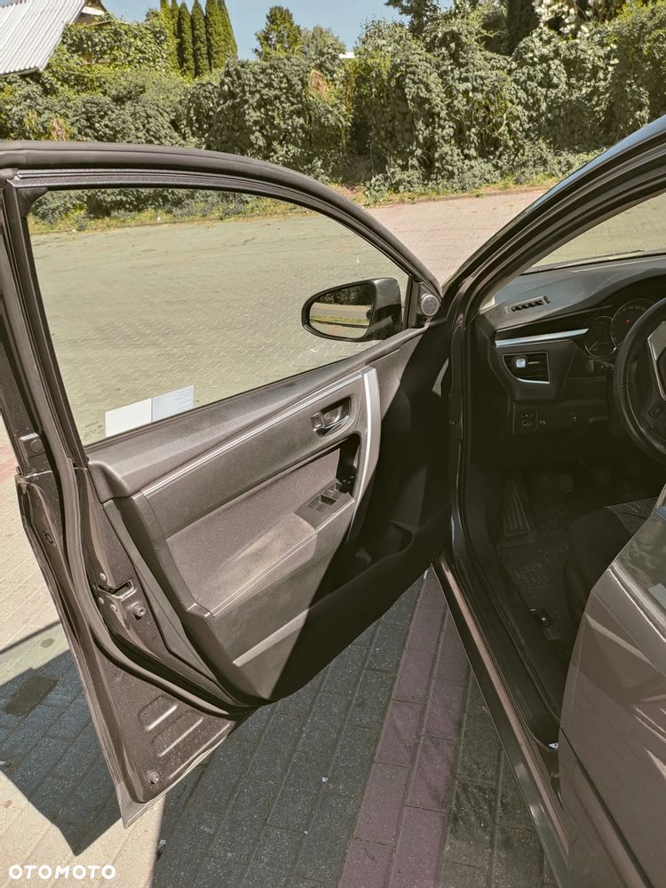 Toyota Corolla 1.6 Premium EU6 - 12