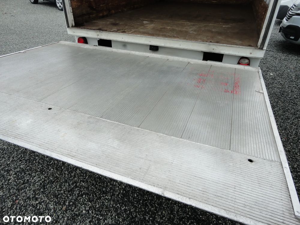 Volkswagen Crafter - 13