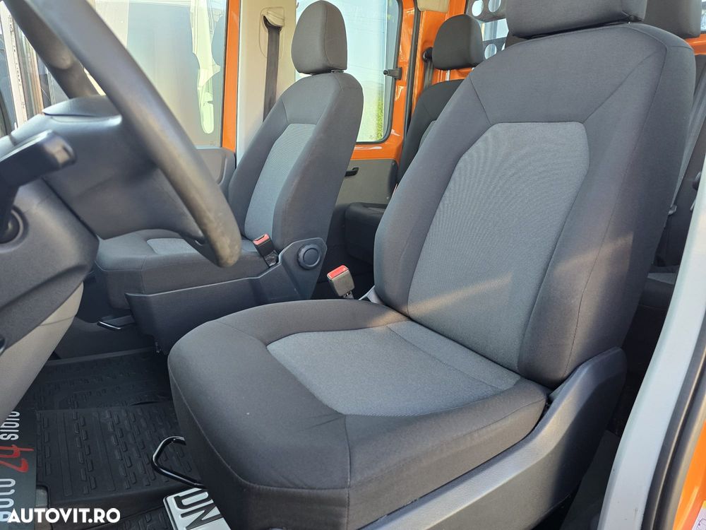 Volkswagen Crafter 140 CP doka 6 loc. bena 2,7 m. 2019 - 18