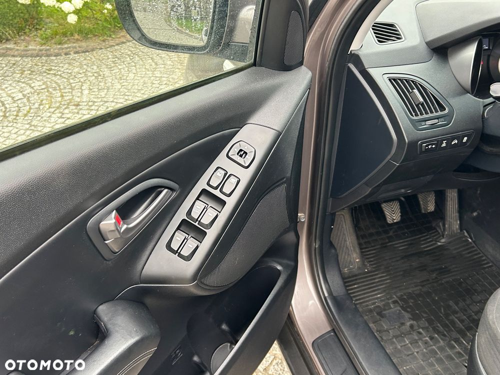 Hyundai ix35 2.0 CRDi 4WD Comfort - 5