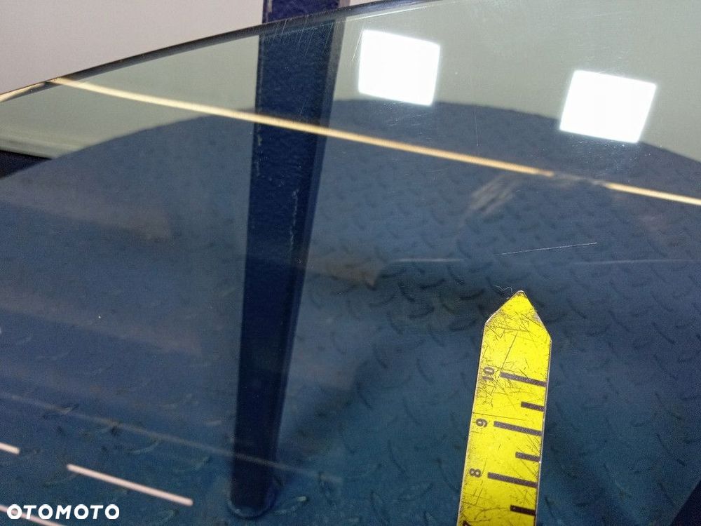 MERCEDES CLK W209 SZYBA DRZWI PRZÓD LEWA - 7