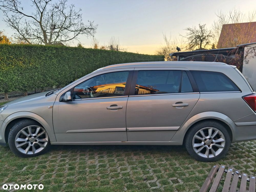 Opel Astra - 1