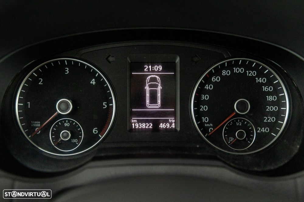 VW Sharan 2.0 TDI Confortline - 14