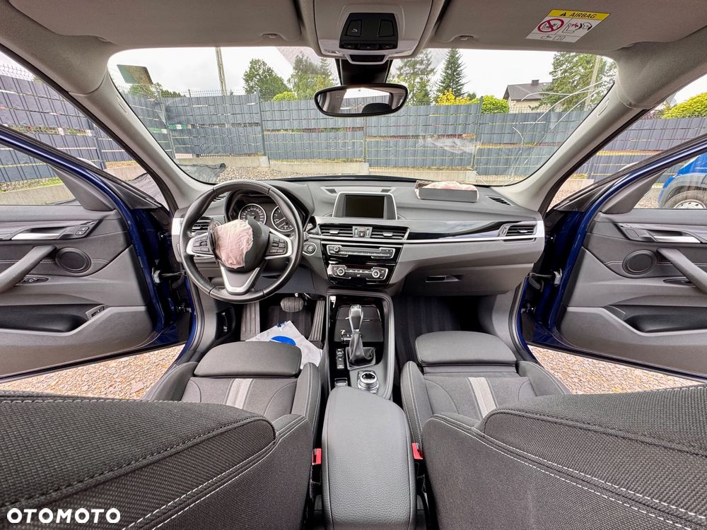 BMW X1 xDrive20i - 23