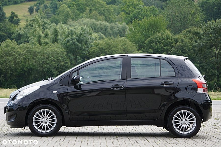 Toyota Yaris - 9