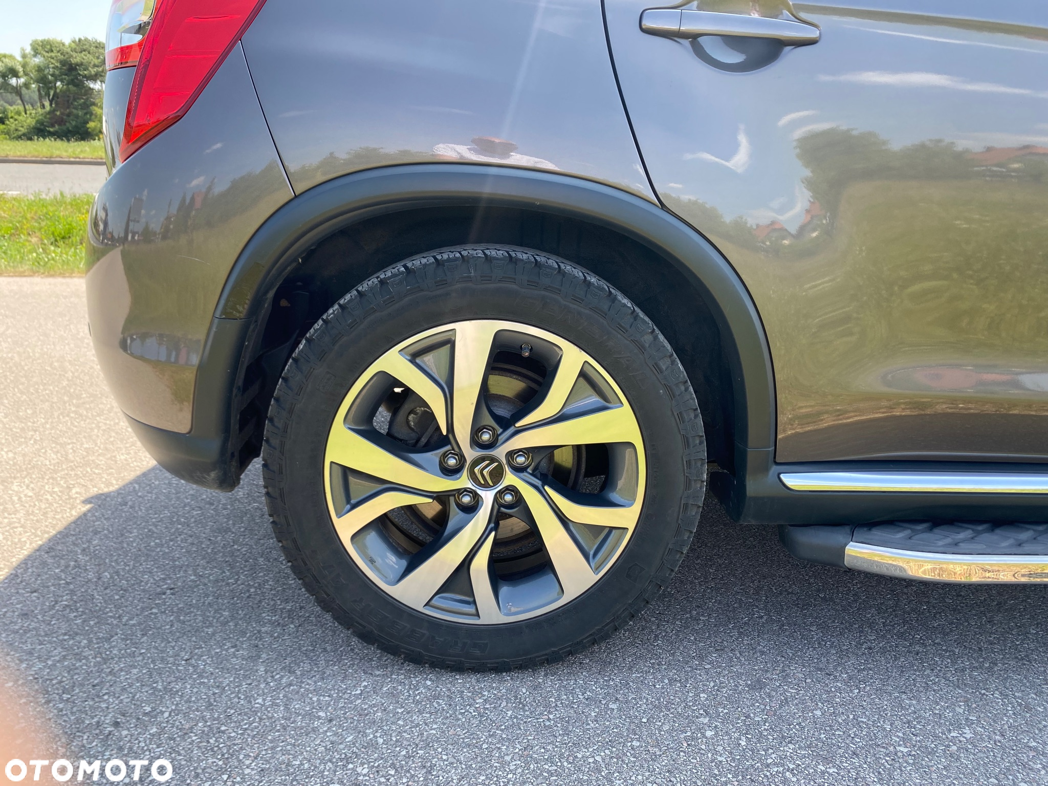 Citroën C4 Aircross e-HDi 115 Stop & Start 4WD Exclusive - 35