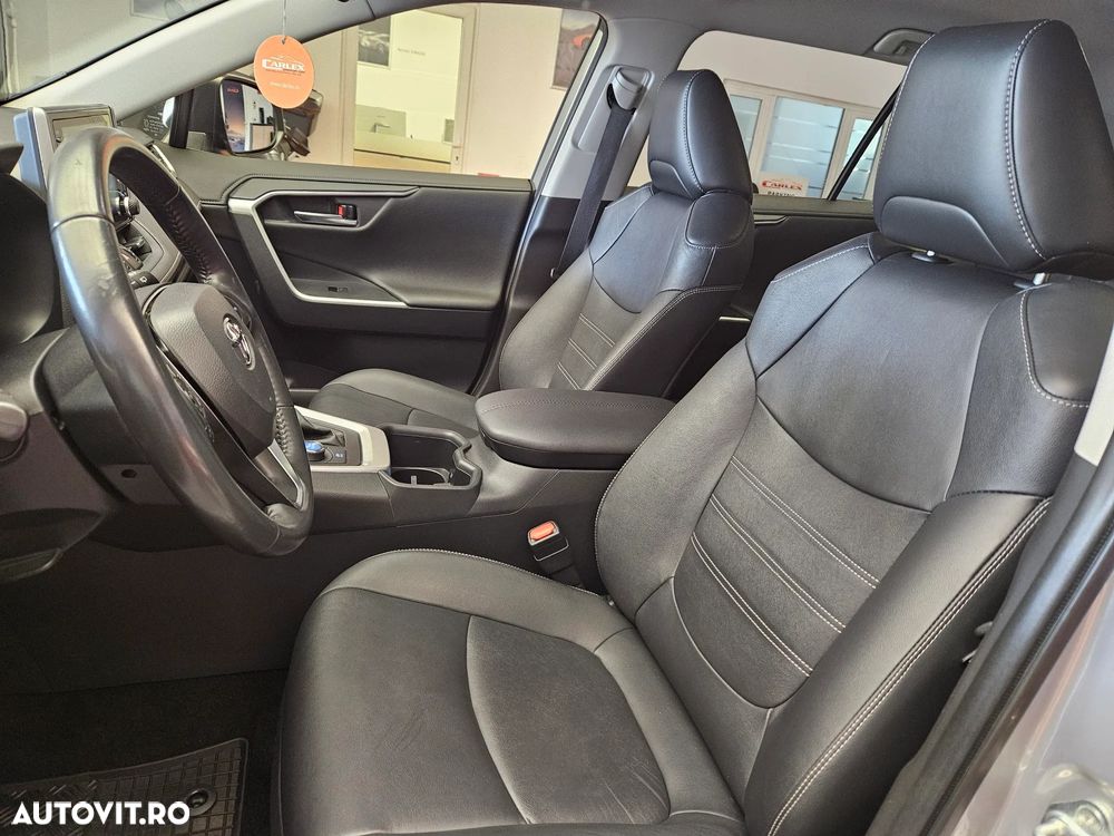 Toyota RAV4 2.5 VVT-iE 4x4 Luxury - 9