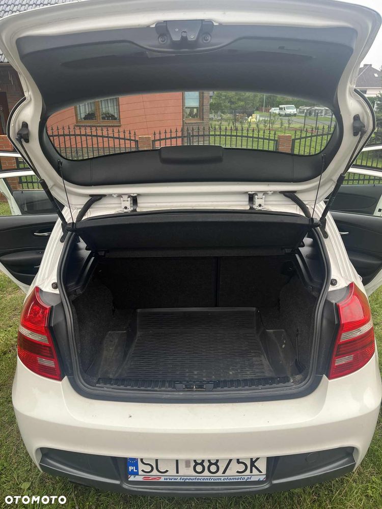 BMW Seria 1 116i - 18
