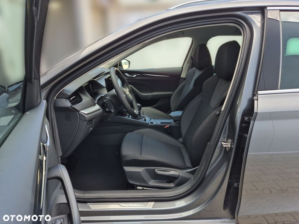 Skoda Octavia 1.5 TSI Drive Selection - 17