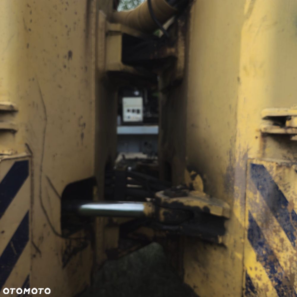 Caterpillar Kompaktor Tana G 260 - 11
