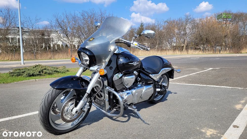 Suzuki Intruder - 5
