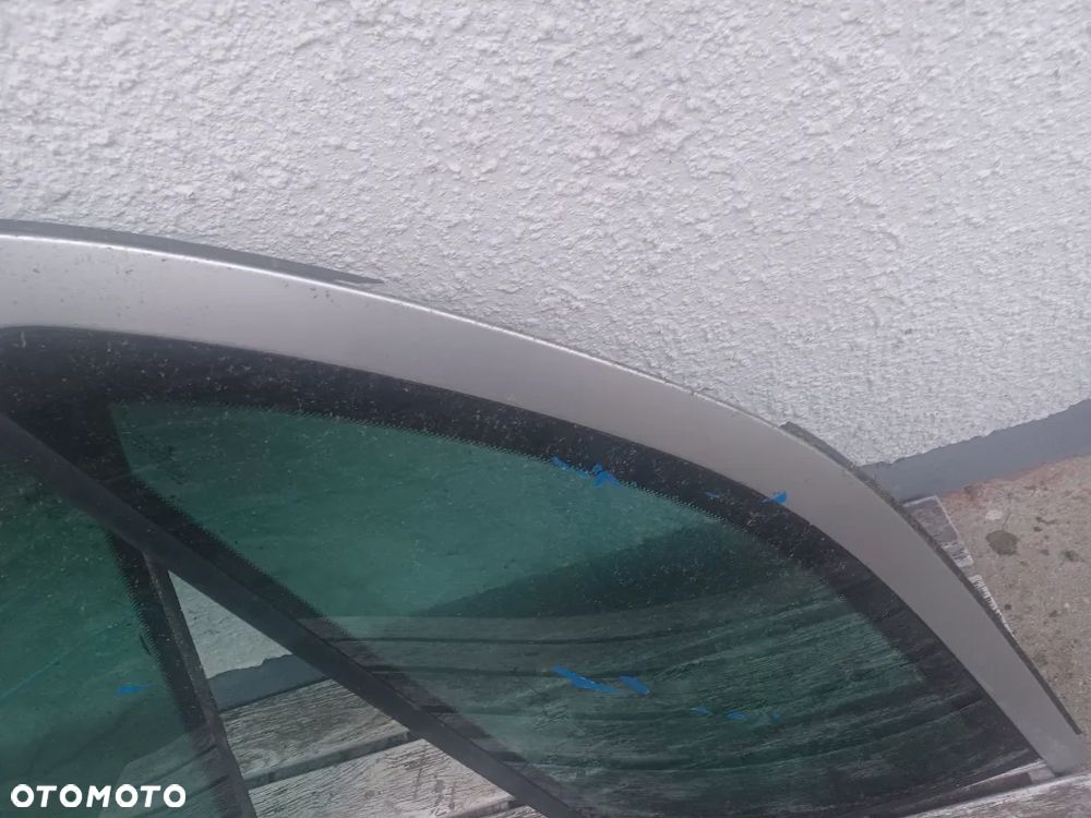 SZYBA KAROSERYJNA ASTRA H KOMBI - 5