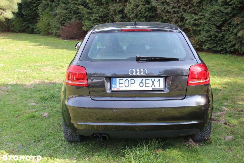 Audi A3 3-drzwiowe 1.4 TFSI Ambiente S tronic - 5