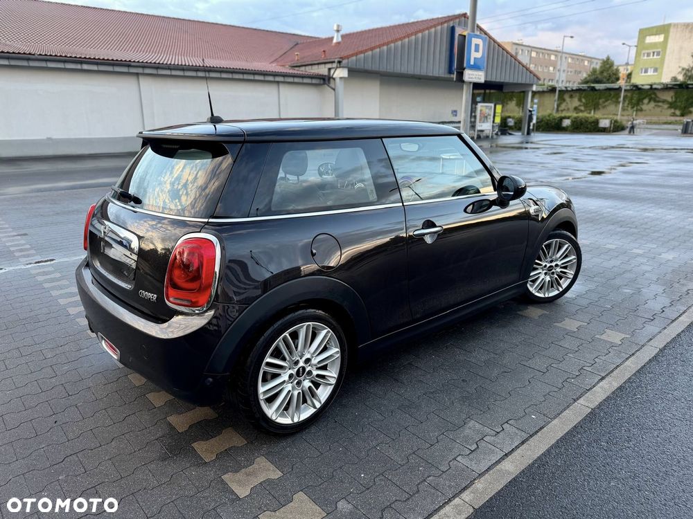 MINI Cooper Standard - 6