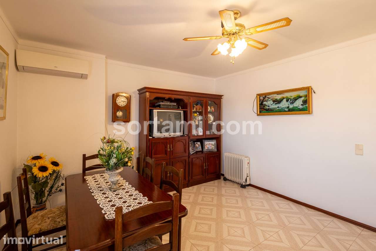 Apartamento T1 Venda em Quarteira,Loulé - Grande imagem: 5/17