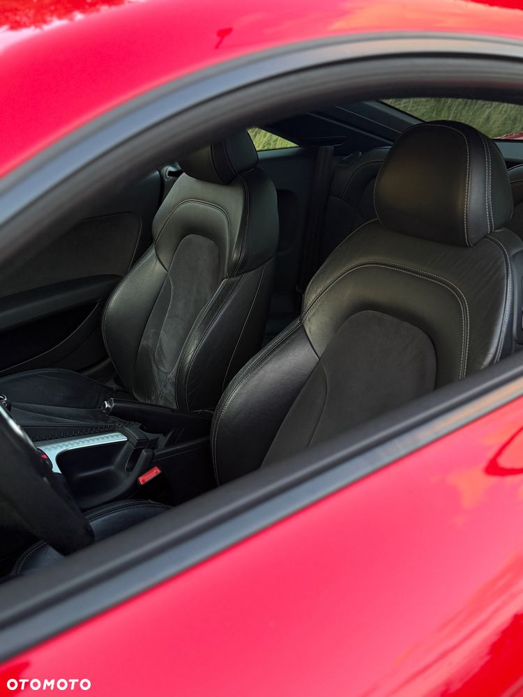 Audi TT S Coupé - 5