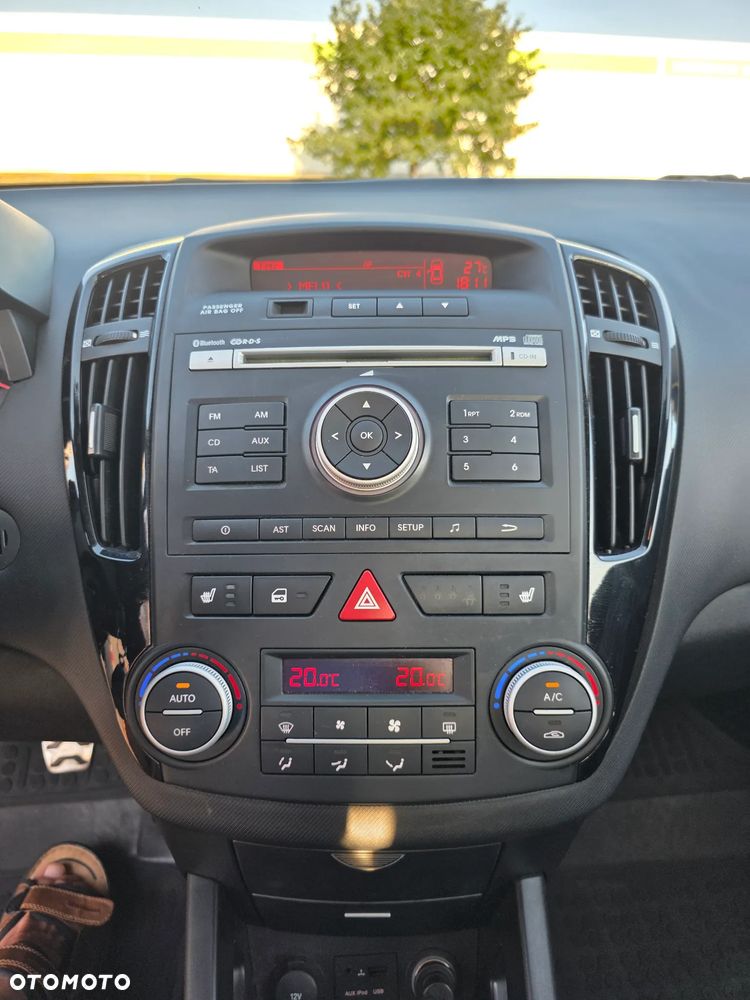 Kia ProCeed 1.6 CVVT EX - 28