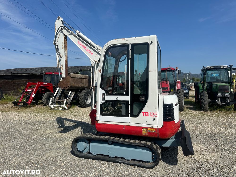Takeuchi TB125 - 3