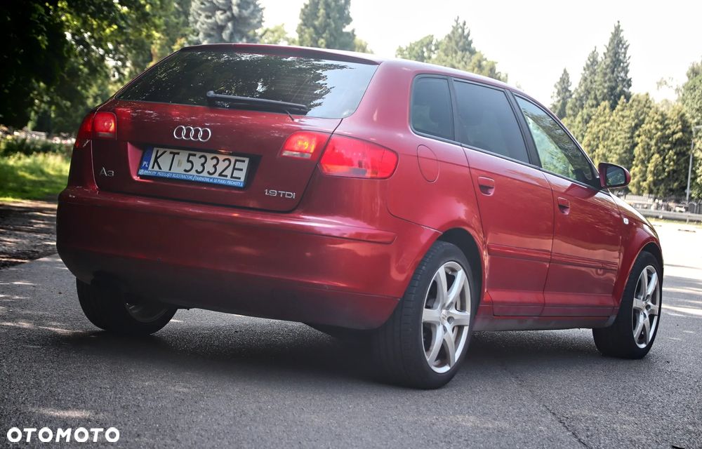 Audi A3 Sportback 1.9 TDI Ambiente - 5