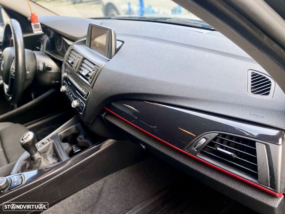 BMW 116 d EDynamics Line Sport - 25