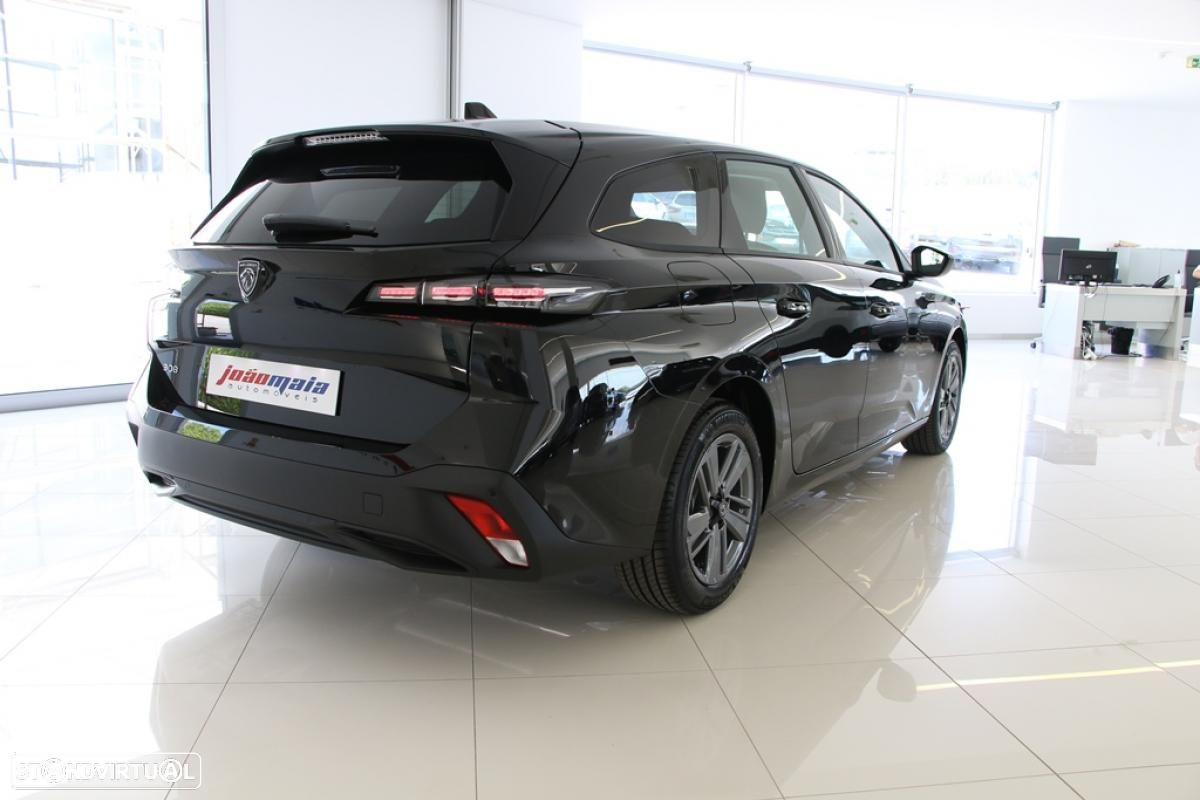 Peugeot 308 SW PureTech 130 EAT8 Active Pack - 32