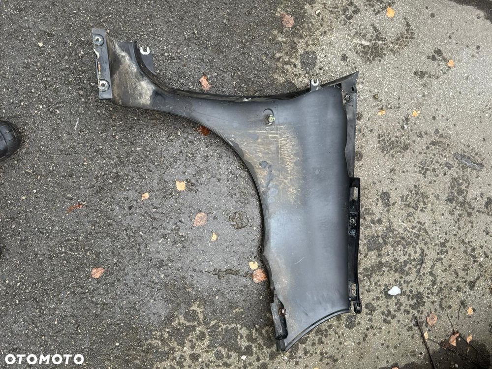 Błotnik przedni lewy RENAULT CLIO II czarny metalik - 2