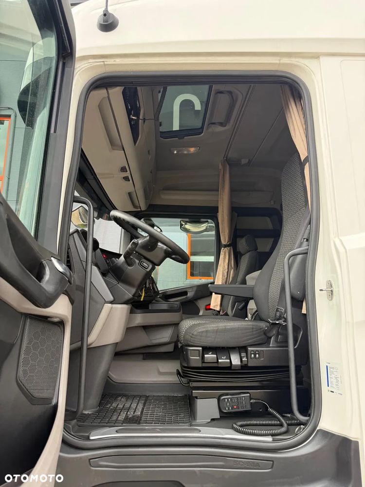 Scania R 450 chłodnia // 22 Epal // Świeżo z Niemiec! // sypialka // winda DHOLLANDIA // kühlkoffer, refrigerated box, fridge - 25