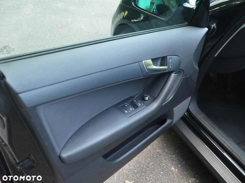 Audi A3 Sportback 1.6 Attraction - 15