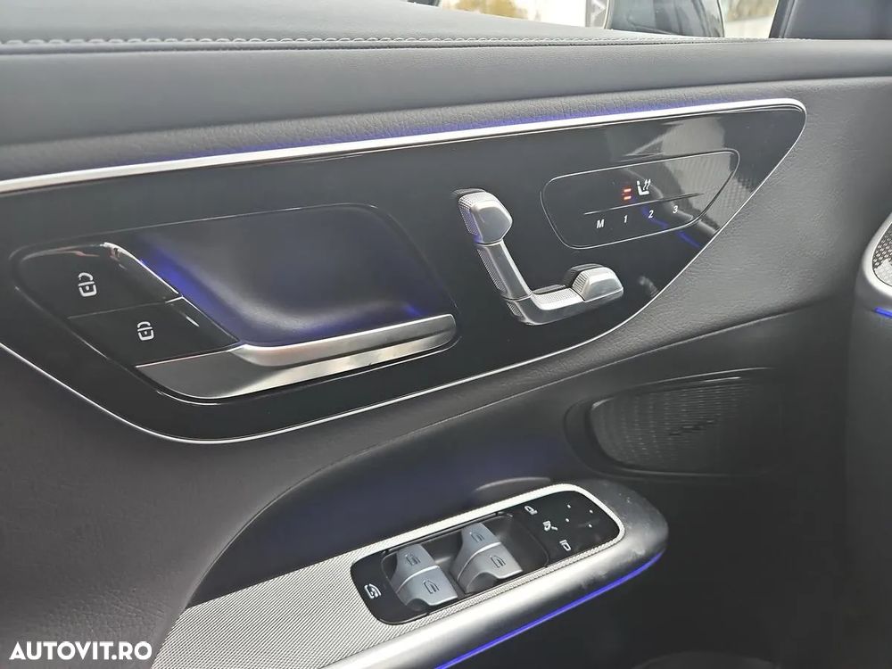 Mercedes-Benz GLC Coupe 200 4Matic 9G-TRONIC Edition AMG Line - 22