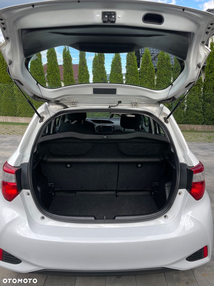 Toyota Yaris 1.5 Active - 11