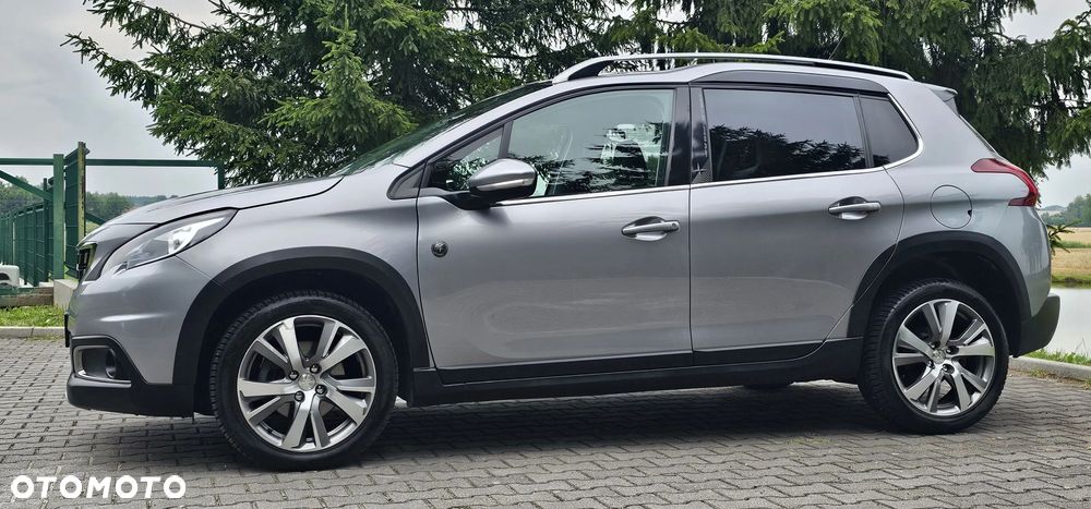 Peugeot 2008 ver-puretech-110-gpf-stop-start-eat6-crossway - 17