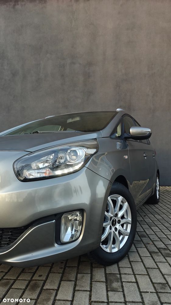 Kia Carens 1.6 GDI ISG Vision - 11
