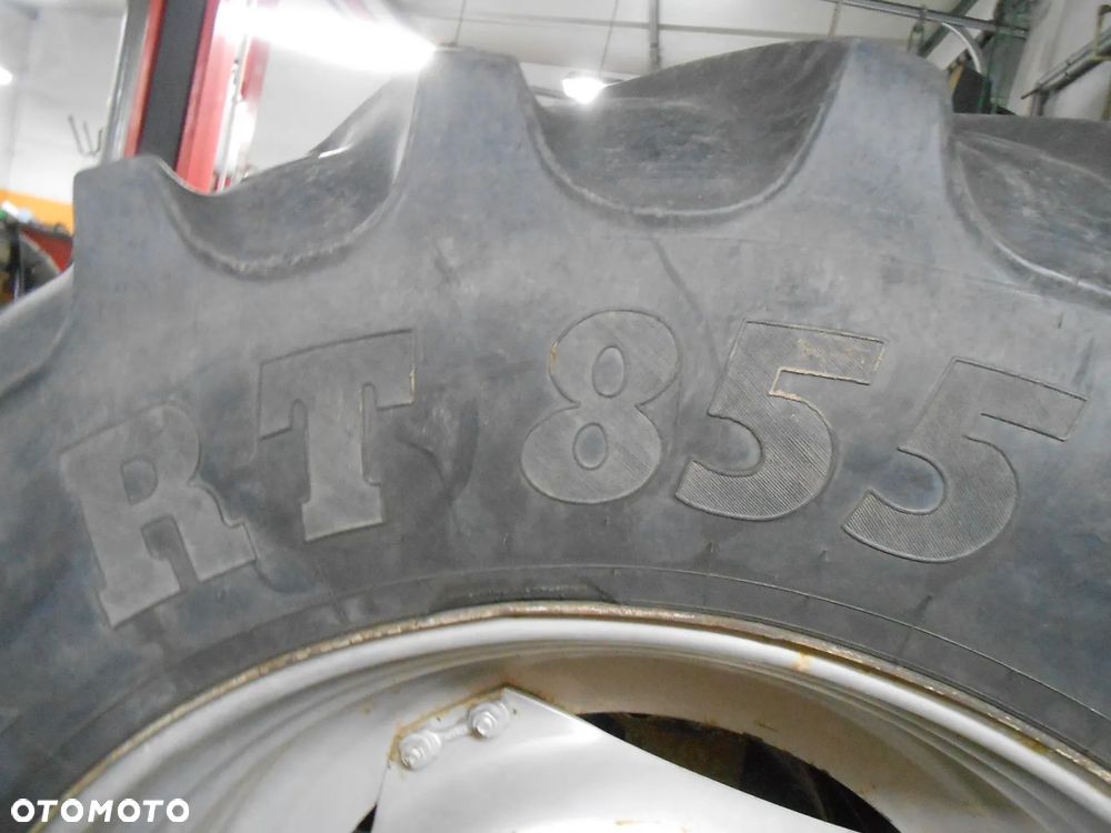 Opony 520/85R42 20.8R42 Agrimax Case CVX150 - 3