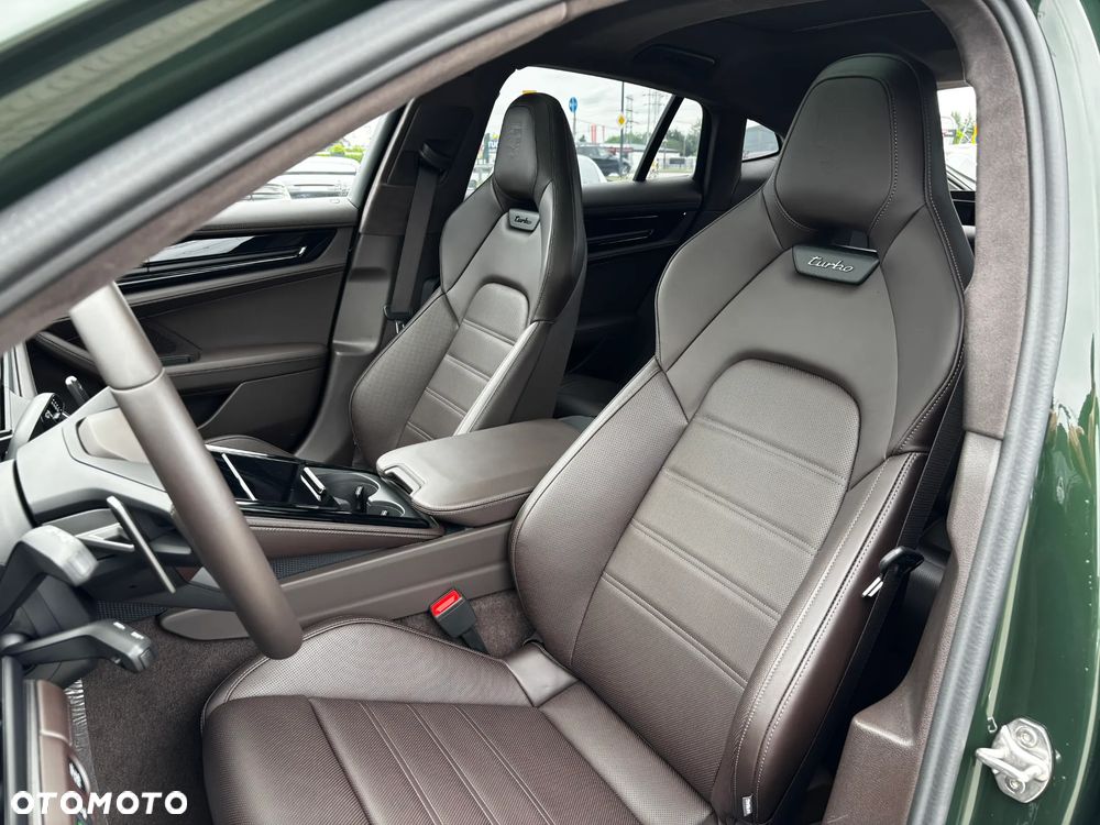 Porsche Panamera Turbo E-Hybrid PHEV - 25