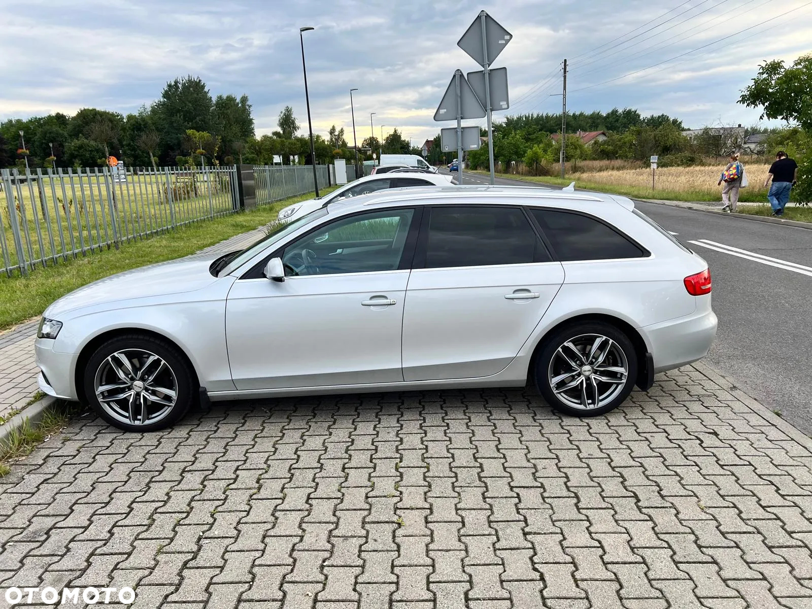 Audi A4 2.0 TDI Quattro - 12