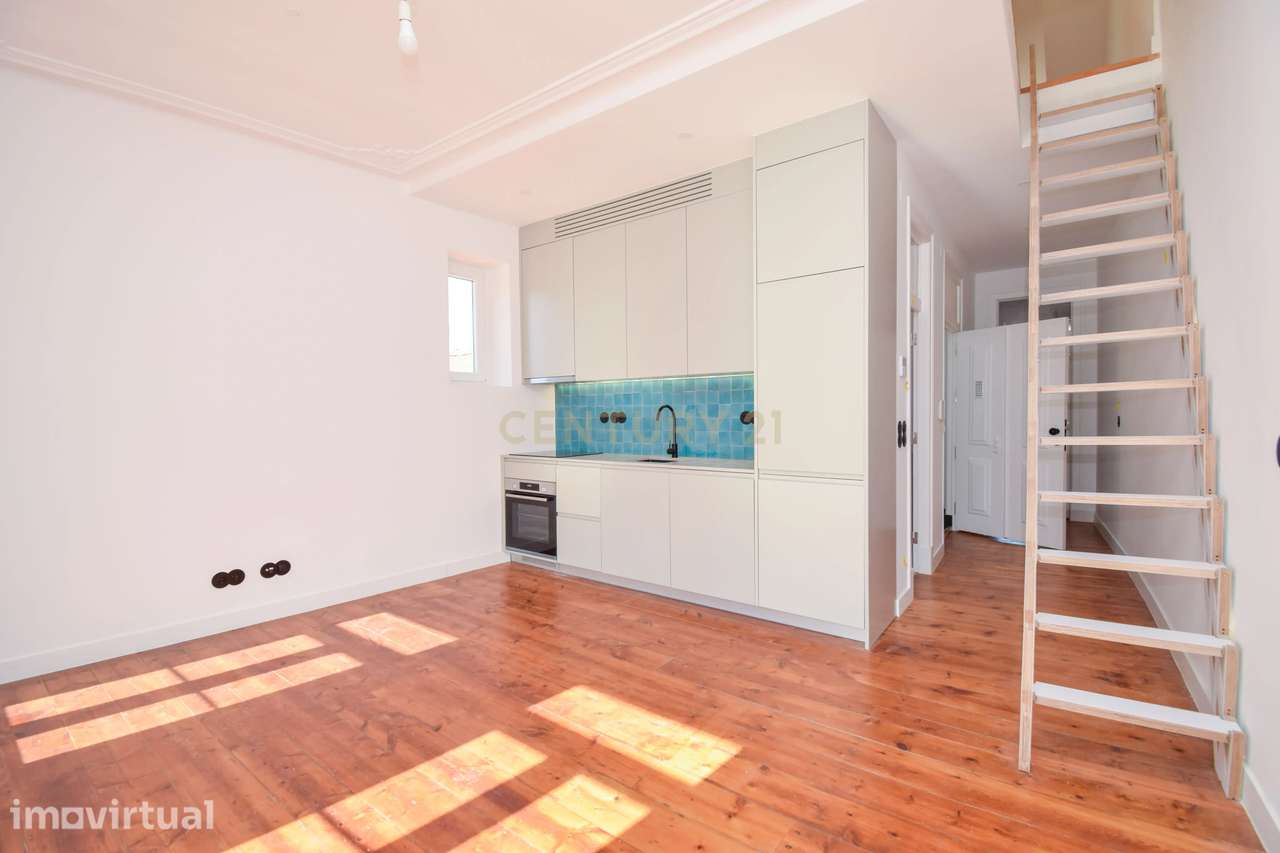 Duplex em prédio totalmente reconstruído, com acabamentos de excelênci - Grande imagem: 5/28
