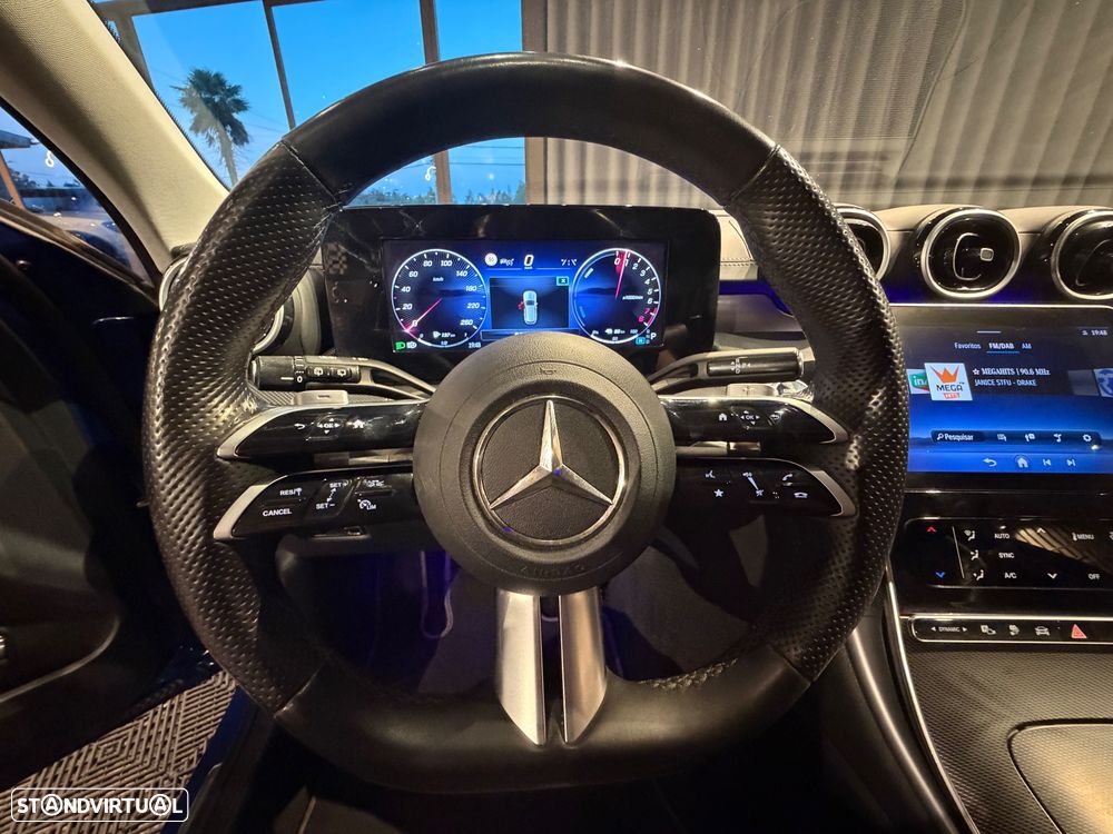 Mercedes-Benz C 300 e T 9G-TRONIC AMG Line - 37
