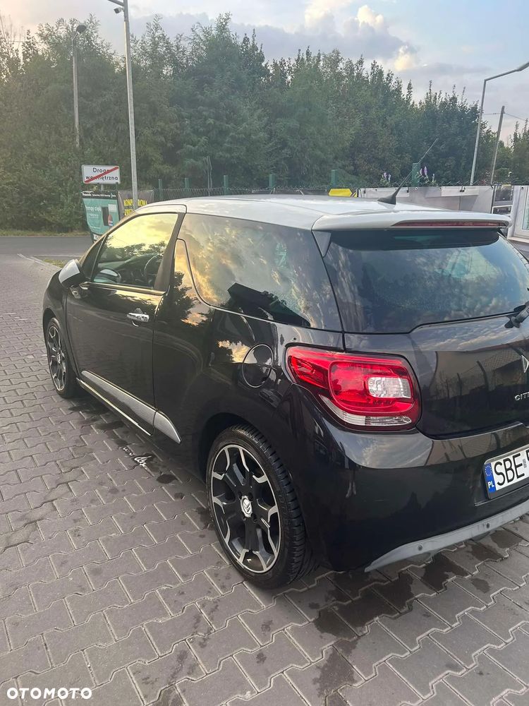 Citroën DS3 e-HDi 110 FAP SportChic - 3