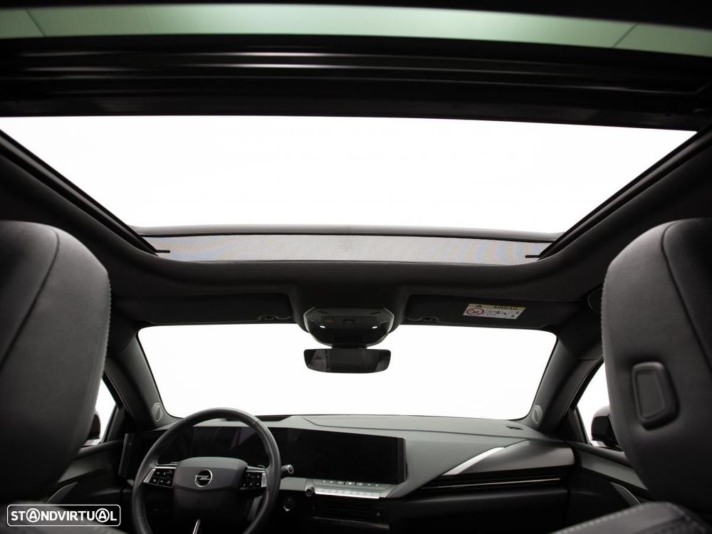 Opel Astra Sports Tourer - 6