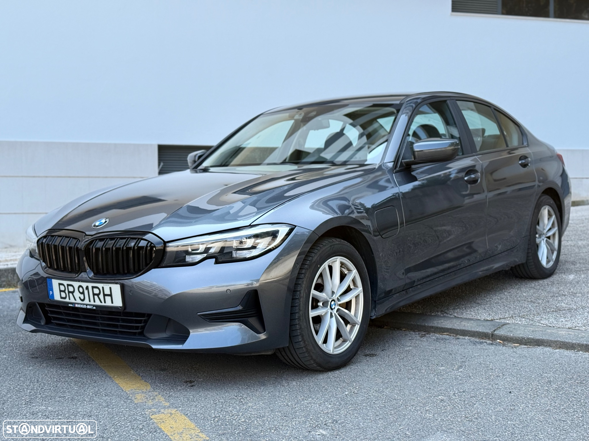 BMW 320 e Corporate Edition Auto - 29