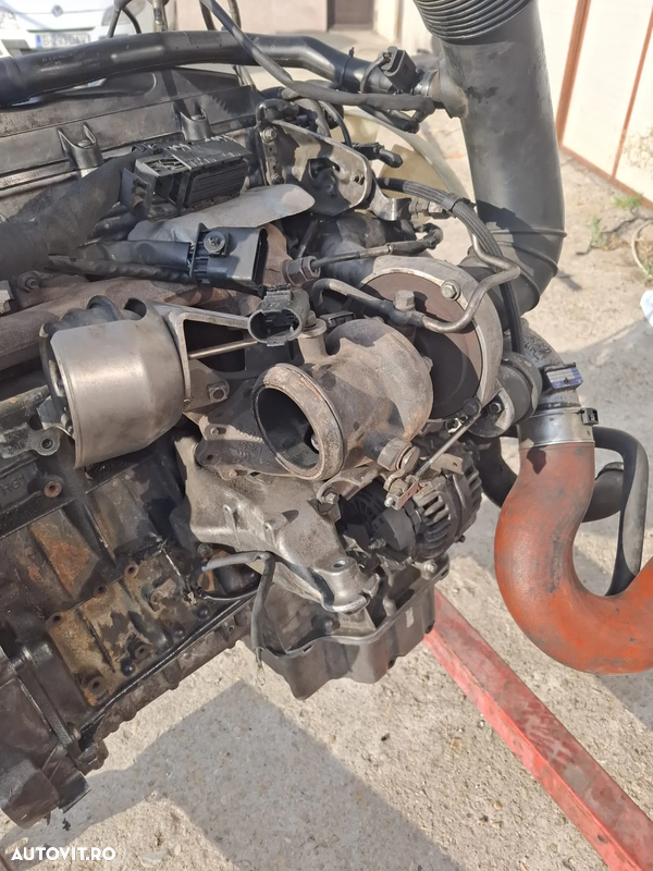 Motor Mercedes 2.2 cdi biturbo euro 5 651 injectoare turbina 10009700036