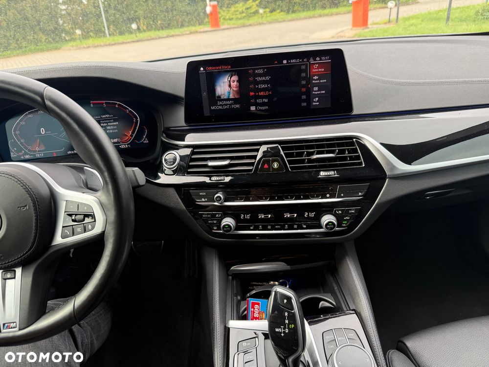 BMW Seria 5 520d MHEV M Sport sport - 9